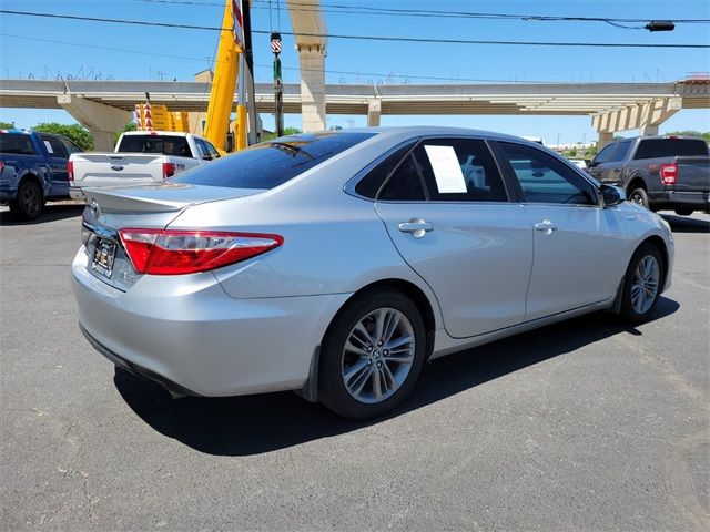 2015 Toyota Camry Hybrid SE