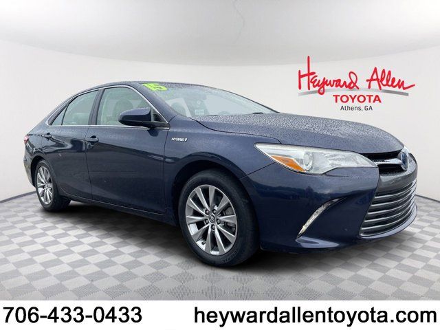 2015 Toyota Camry Hybrid XLE