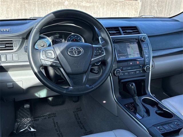 2015 Toyota Camry Hybrid XLE