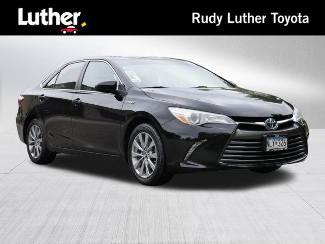 2015 Toyota Camry Hybrid XLE