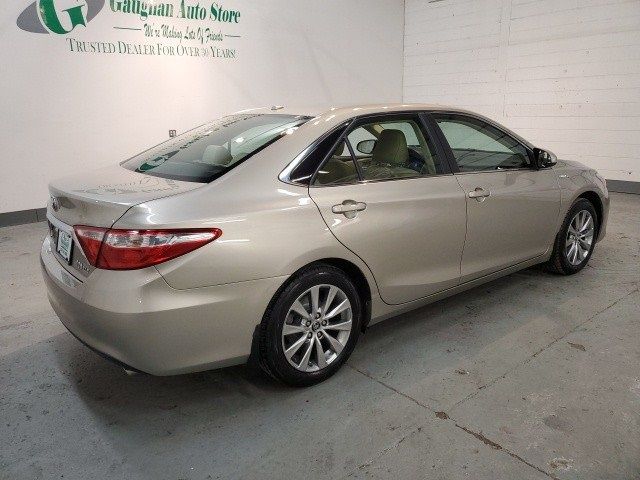 2015 Toyota Camry Hybrid XLE