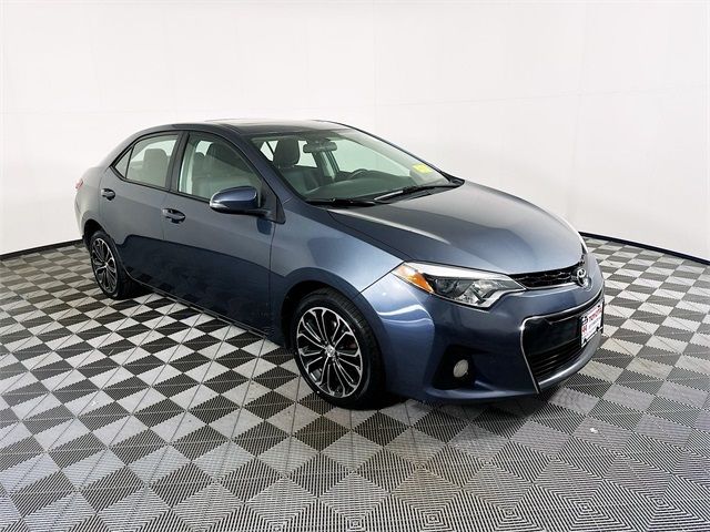 2015 Toyota Corolla S Plus