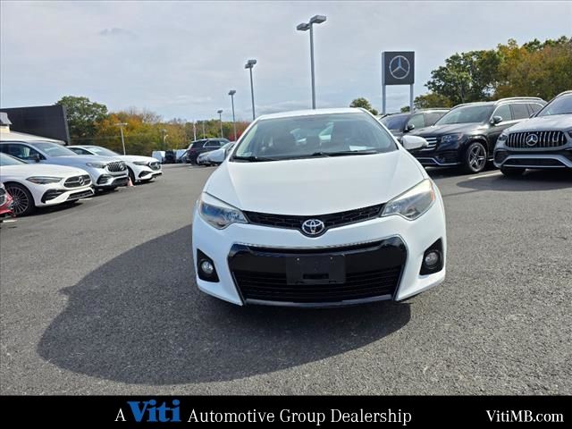 2015 Toyota Corolla S Plus