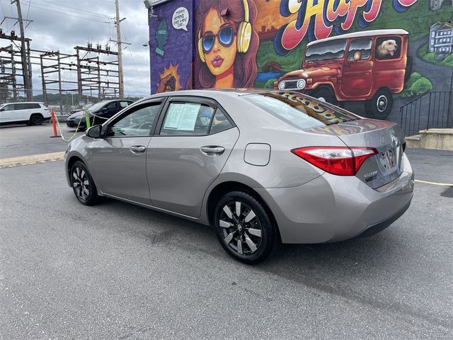 2015 Toyota Corolla LE