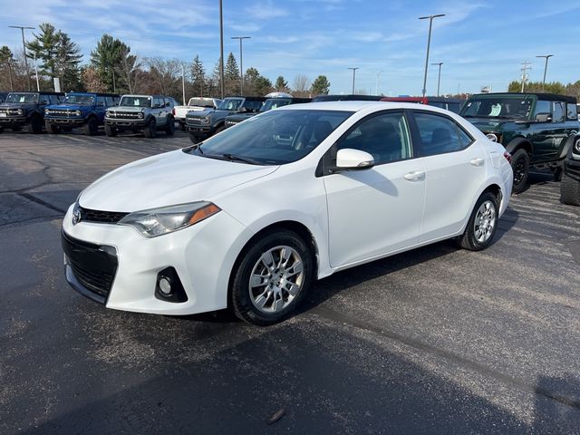 2015 Toyota Corolla S