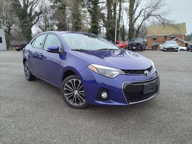 2015 Toyota Corolla S Plus