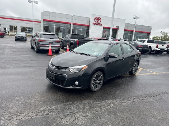 2015 Toyota Corolla S Plus