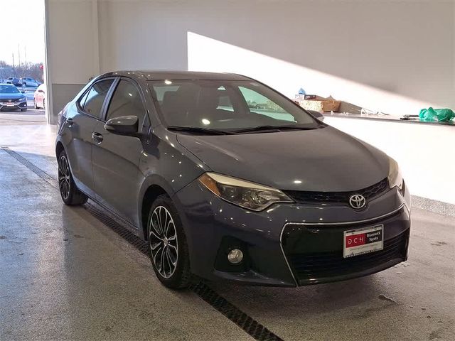 2015 Toyota Corolla S Plus