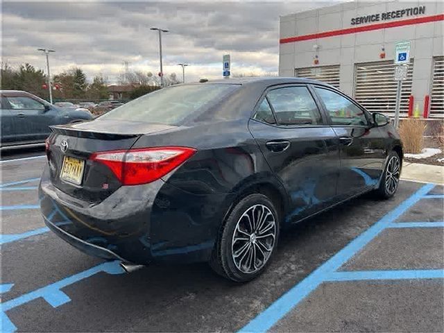 2015 Toyota Corolla S Plus