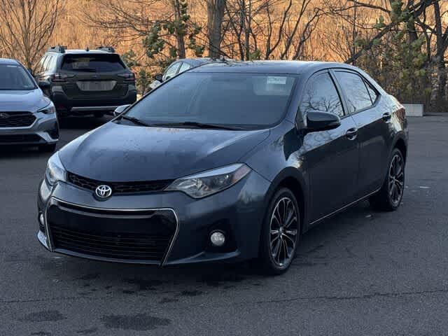 2015 Toyota Corolla S Plus