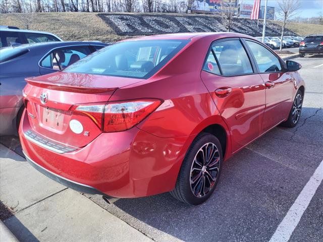 2015 Toyota Corolla S Plus