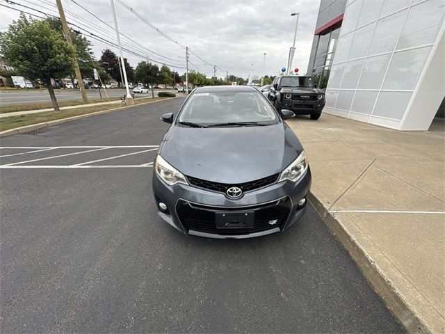 2015 Toyota Corolla S Plus