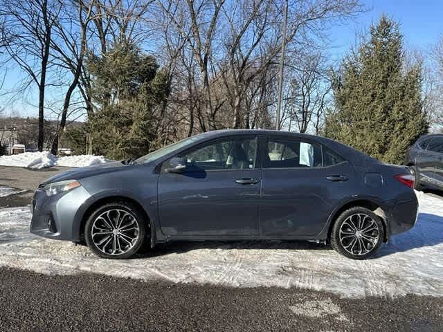 2015 Toyota Corolla S Plus