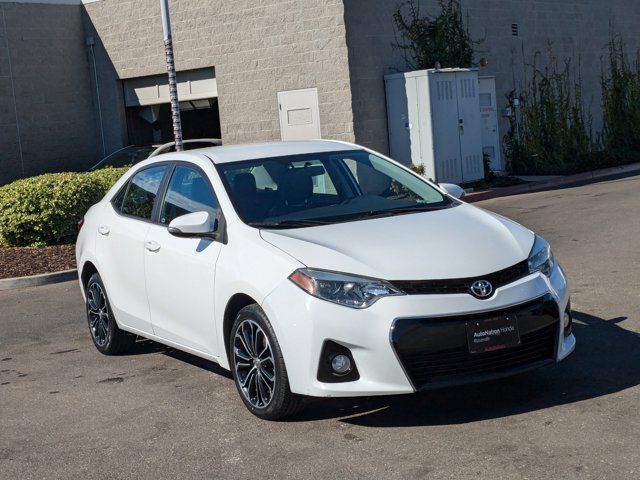 2015 Toyota Corolla S Plus