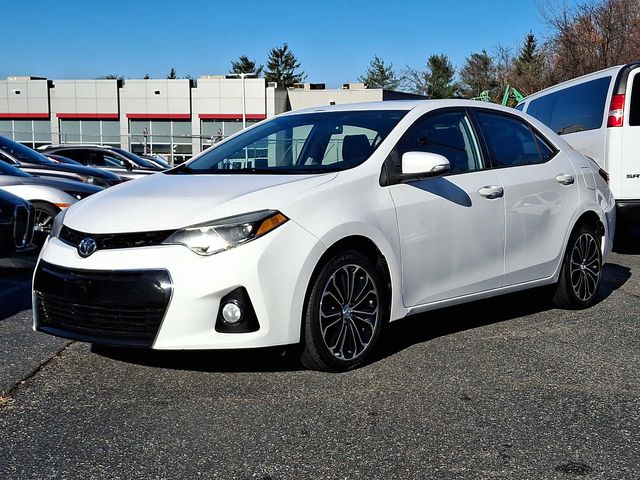 2015 Toyota Corolla S Plus