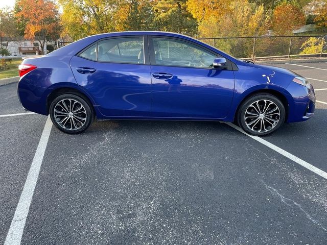 2015 Toyota Corolla LE Plus