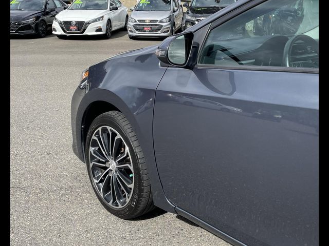 2015 Toyota Corolla S Plus