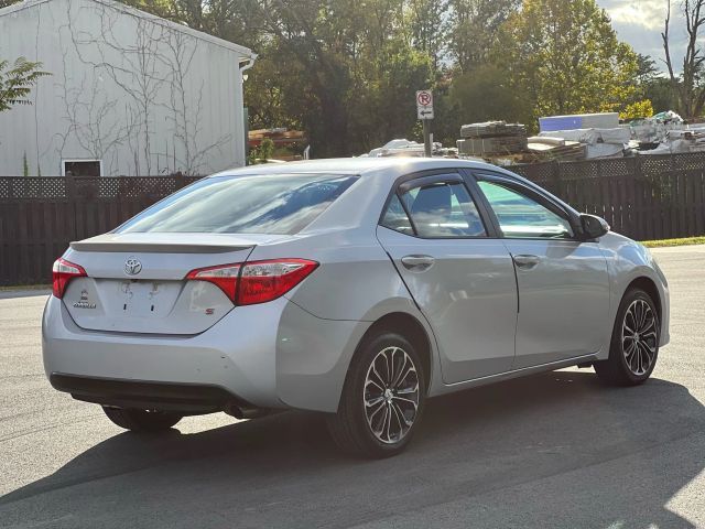 2015 Toyota Corolla S Plus