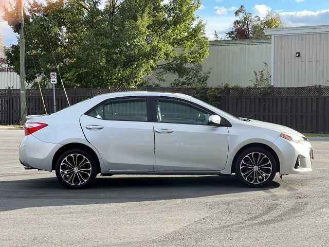 2015 Toyota Corolla S Plus