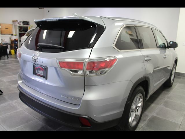 2015 Toyota Highlander 