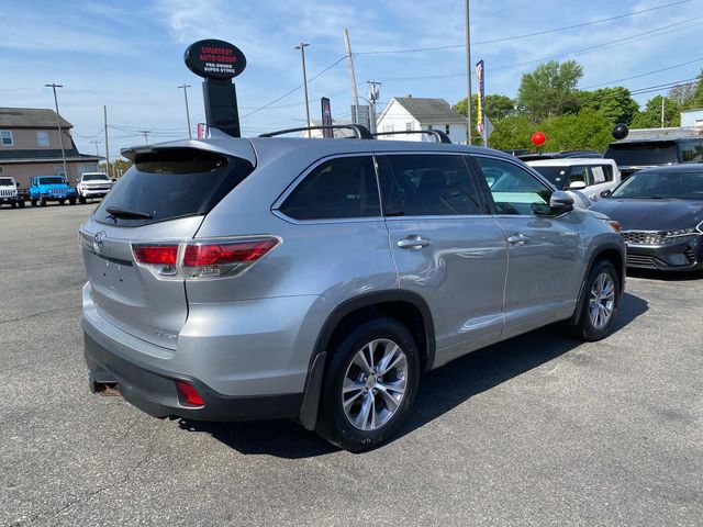 2015 Toyota Highlander LE