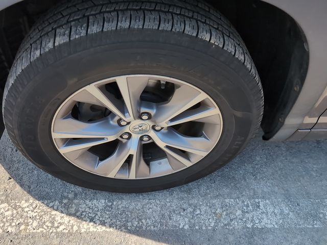 2015 Toyota Highlander LE Plus
