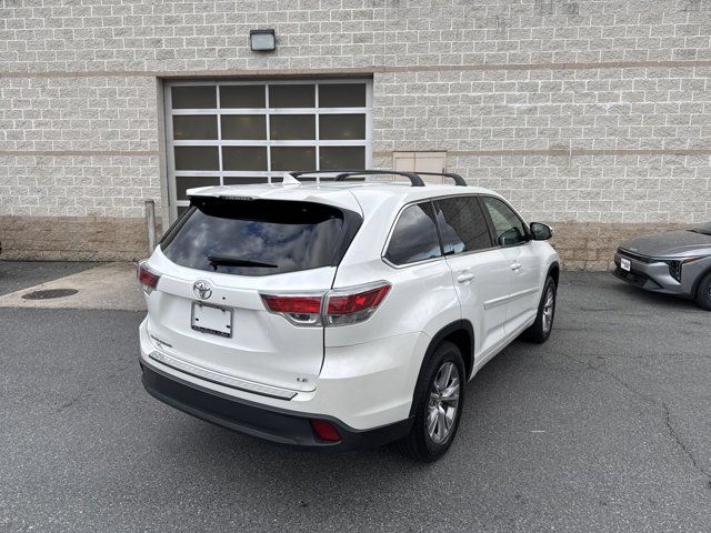 2015 Toyota Highlander LE