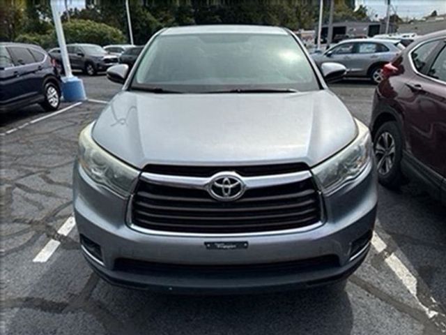 2015 Toyota Highlander LE