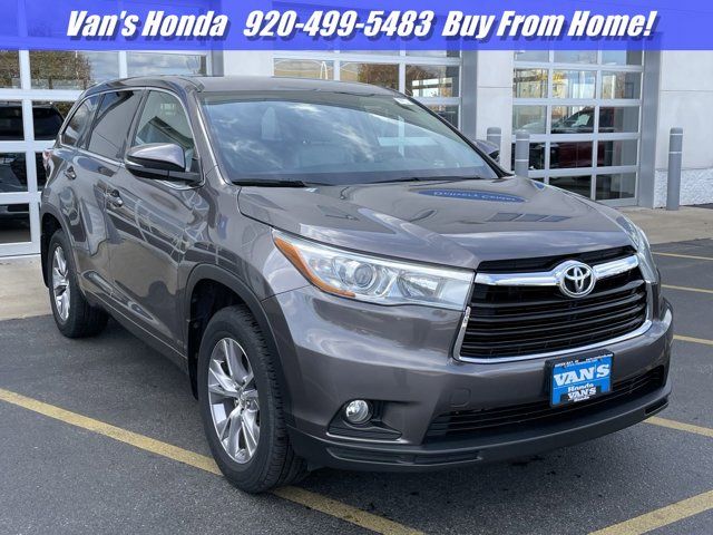 2015 Toyota Highlander LE