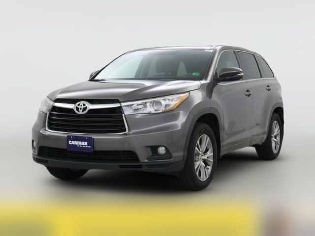 2015 Toyota Highlander LE