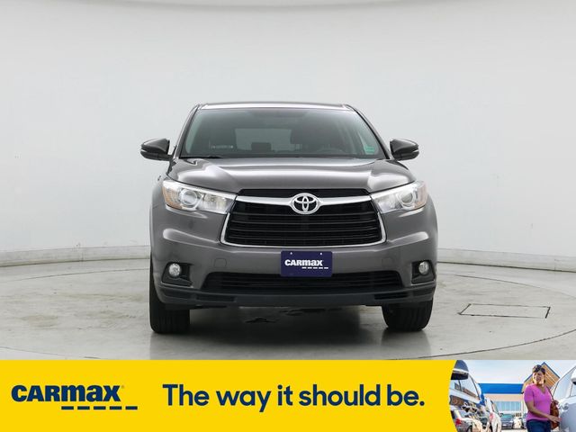 2015 Toyota Highlander LE
