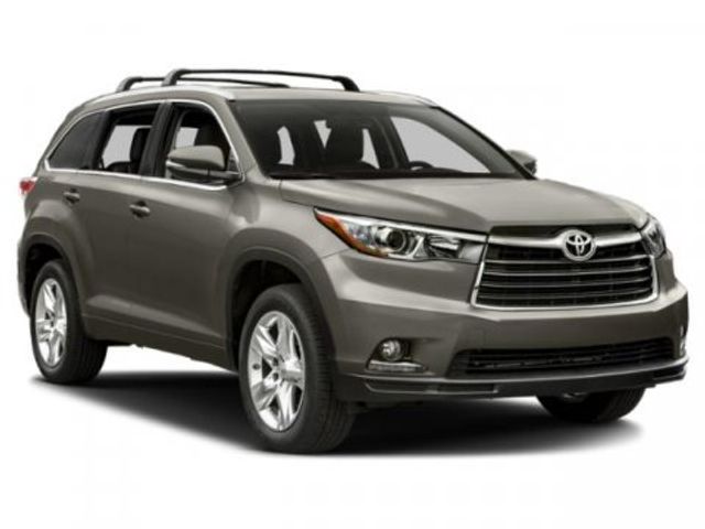 2015 Toyota Highlander LE