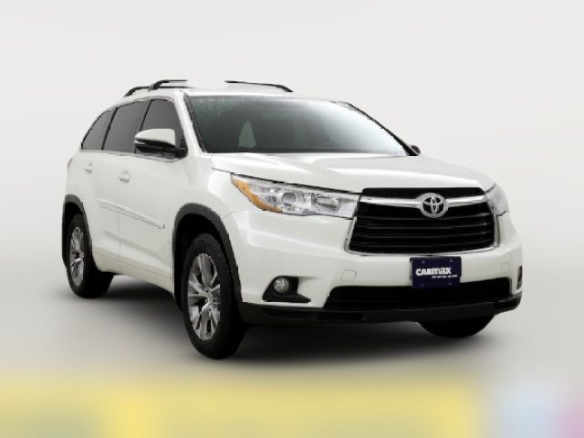 2015 Toyota Highlander LE