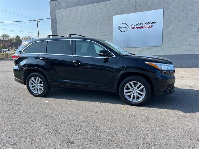 2015 Toyota Highlander LE