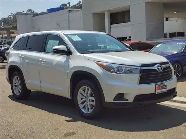 2015 Toyota Highlander LE