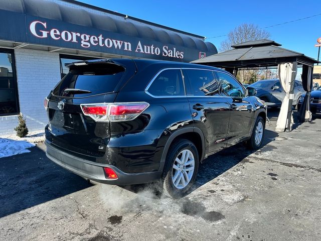 2015 Toyota Highlander LE