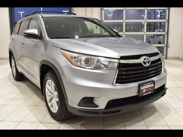 2015 Toyota Highlander LE