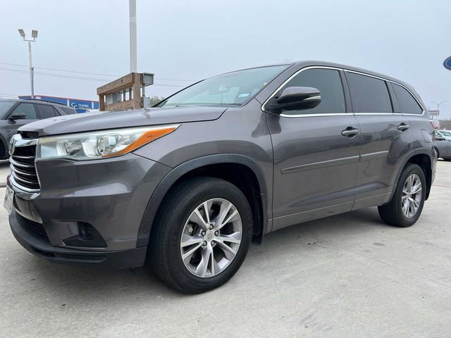 2015 Toyota Highlander LE