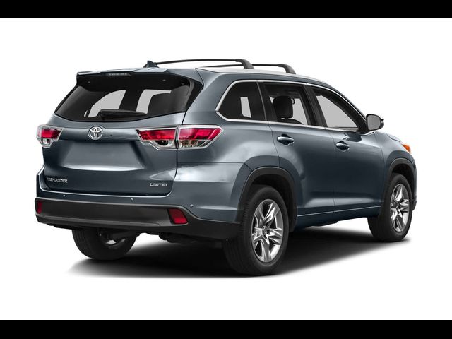 2015 Toyota Highlander LE