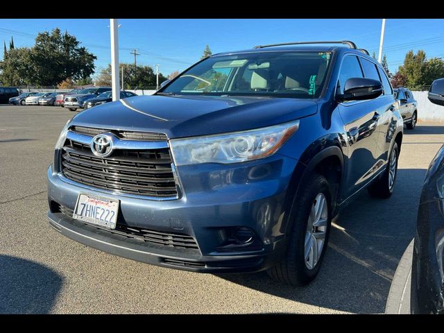 2015 Toyota Highlander LE