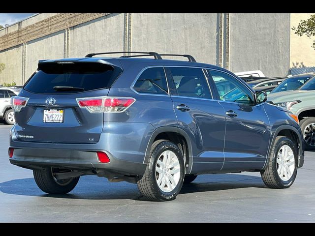 2015 Toyota Highlander LE