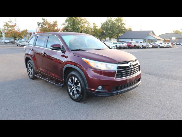 2015 Toyota Highlander LE