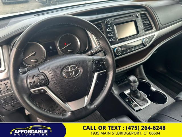 2015 Toyota Highlander 