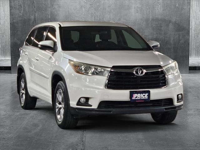 2015 Toyota Highlander LE Plus