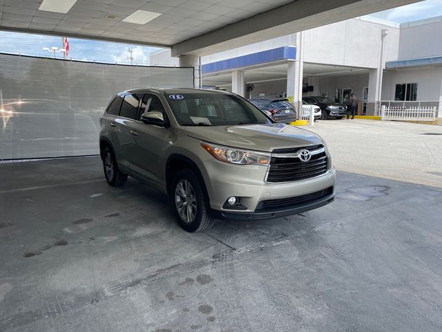 2015 Toyota Highlander LE Plus