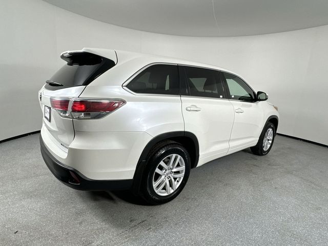 2015 Toyota Highlander LE