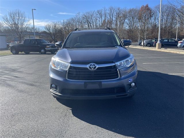 2015 Toyota Highlander LE