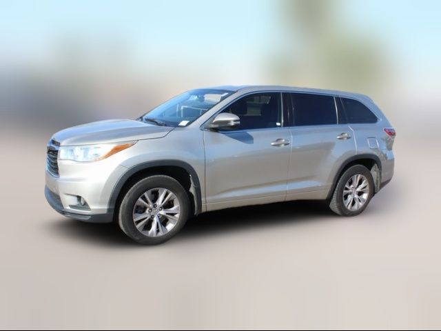 2015 Toyota Highlander LE