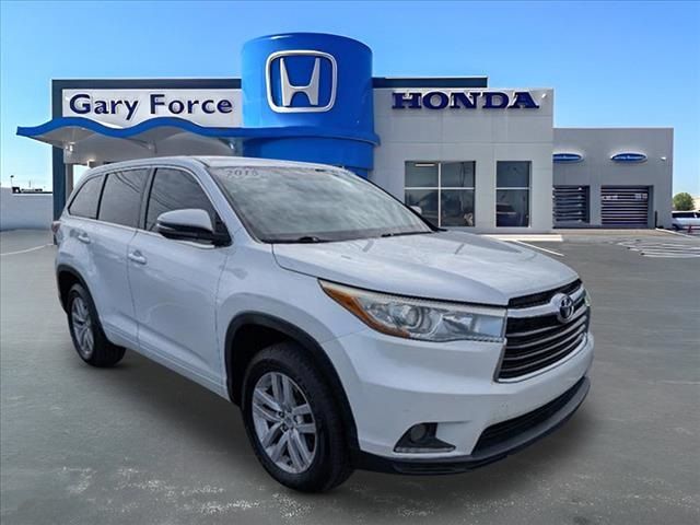 2015 Toyota Highlander LE