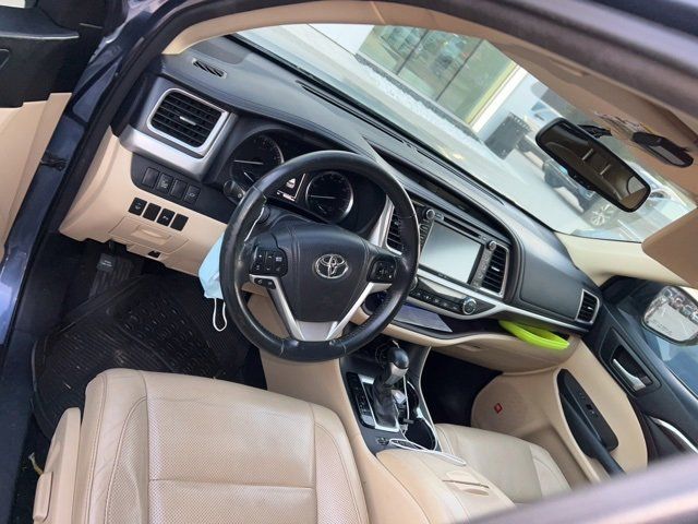 2015 Toyota Highlander Limited